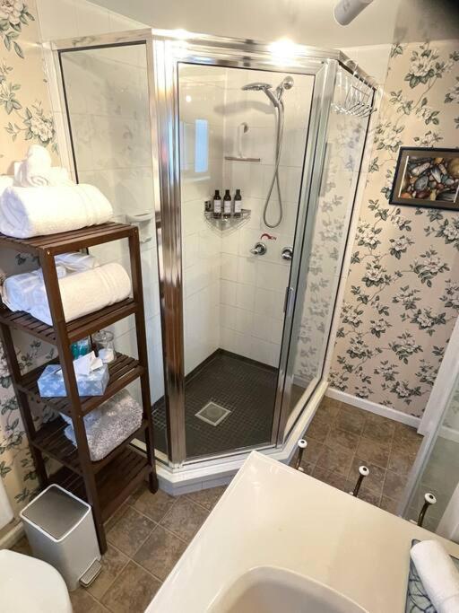 Parlor Suite In Heritage Manor, Fairfield, Near Dt Victoria Exteriér fotografie